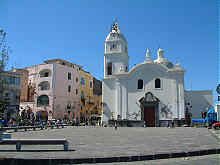 A Marina Grande di Procida