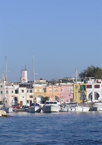 Belvedere Procida.  Relax e  Vacanze.