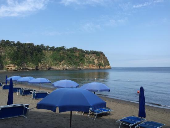 Welcome to Postino Beach. ISOLA DI PROCIDA.