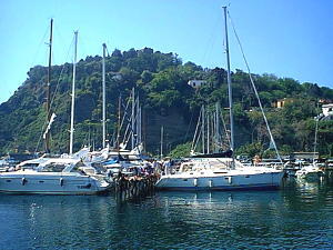 porti1.jpg (22708 byte)