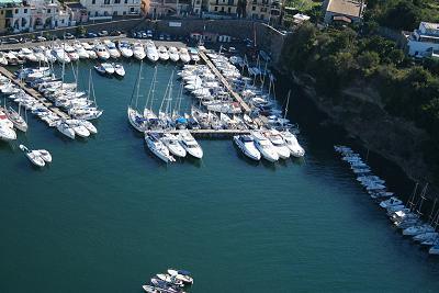 Procida Yachting Club. Chiaiolella.