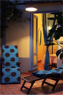 Hotel Solcalante a Procida. Procida. Spiaggia del Postino.