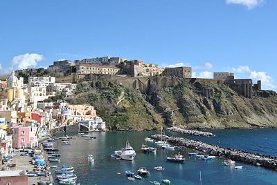 Terra Murata Dimora di Charme a Procida. Procida.